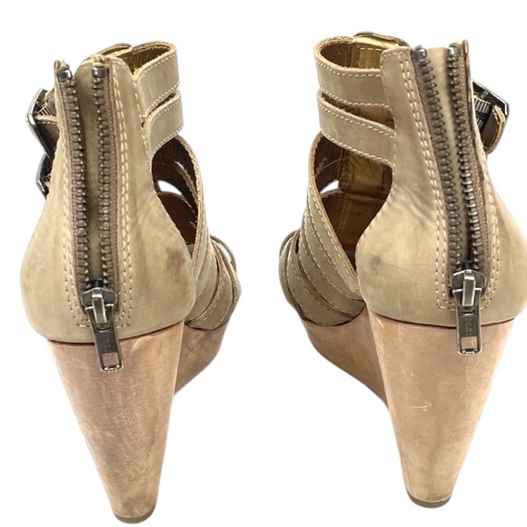 Cynthia Vincent Jett Wedge Leather Sandals 7.5 Buckle Heel Stones Cut Out - Picture 9 of 15